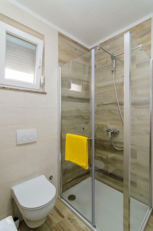 Apartment Petra Zadar Exteriör bild