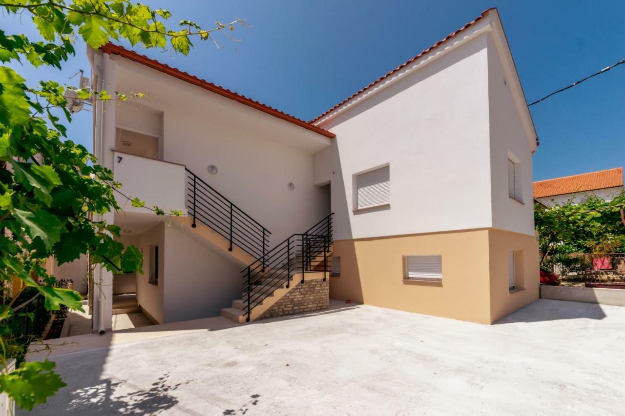 Apartment Petra Zadar Exteriör bild
